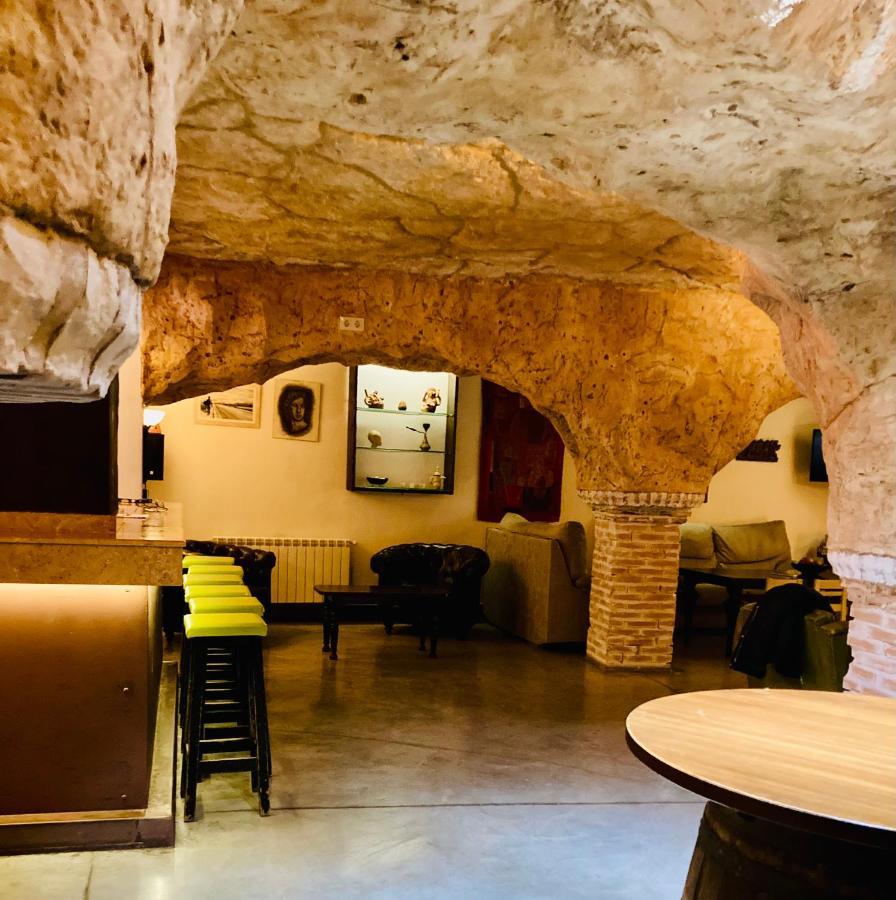 Casa Rural Cueva El Nido Casas de Fernando Alonso Esterno foto