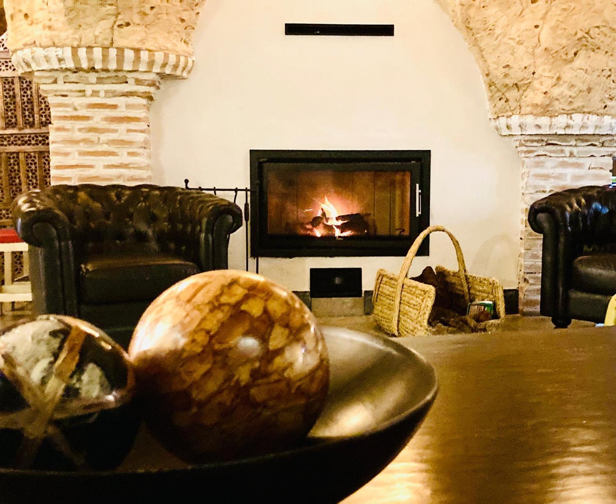 Casa Rural Cueva El Nido Casas de Fernando Alonso Esterno foto