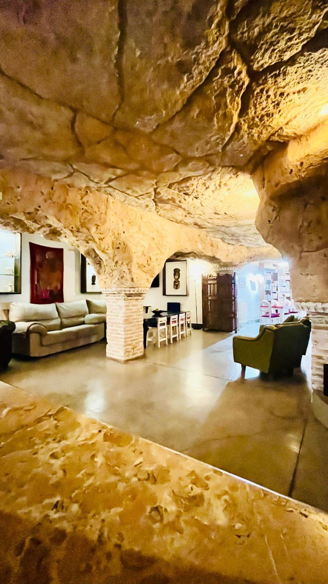 Casa Rural Cueva El Nido Casas de Fernando Alonso Esterno foto
